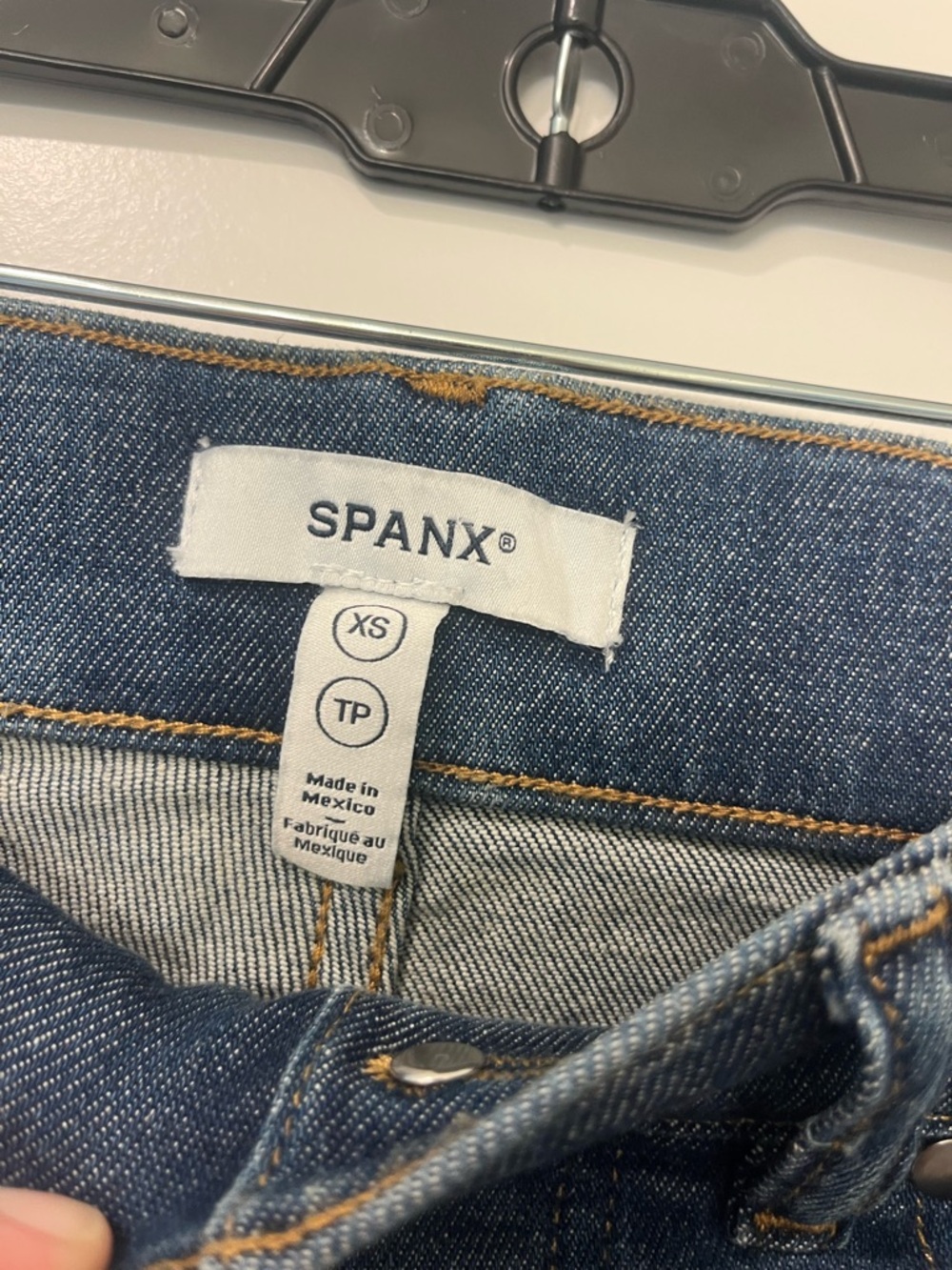 SPANX High Waist Cropped Wide Leg Shaping Jeans Tummy Control Womens Sz XS - Picture 2 of 10